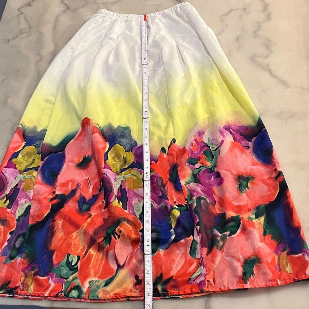 🎈Floral Multicolor Women's Maxi Skirt🎁Fill a box for $20 up to 5 lbs Sale 📦 - Picture 4 of 7